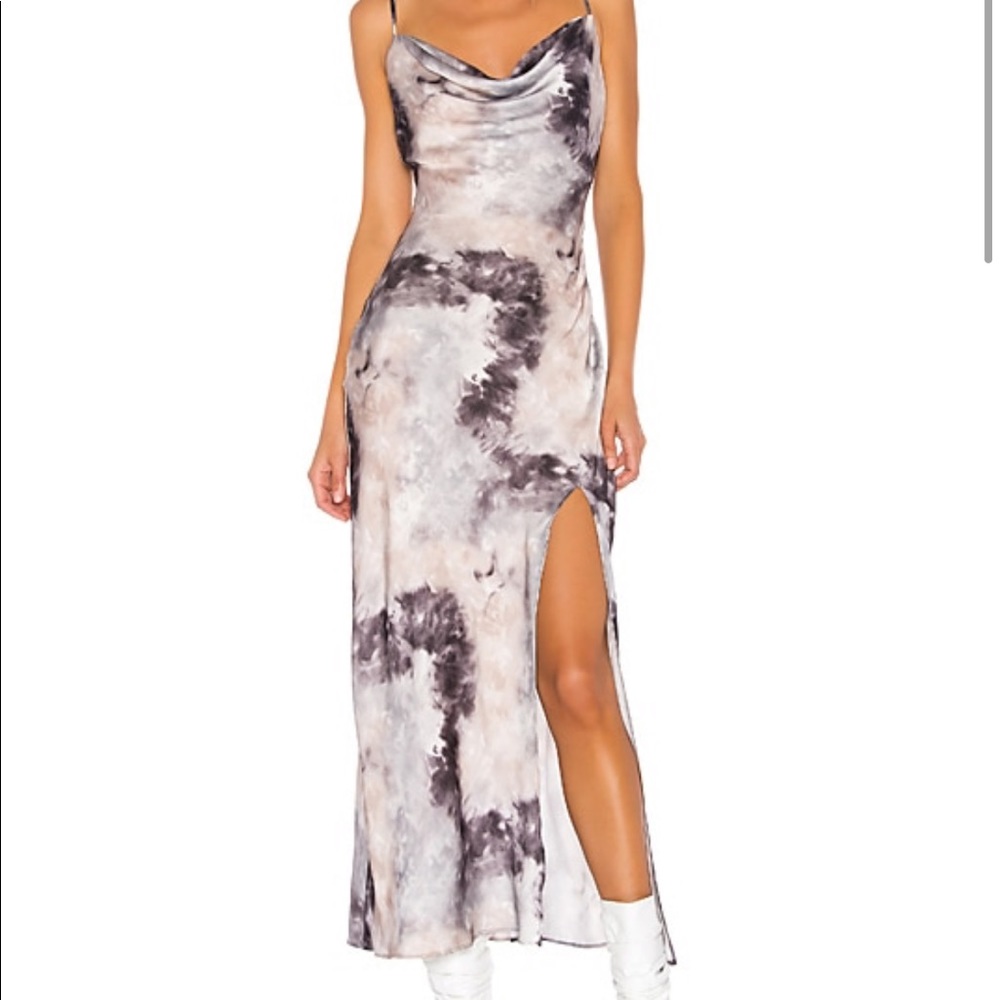 Superdown: Krystal Slit Maxi Dress